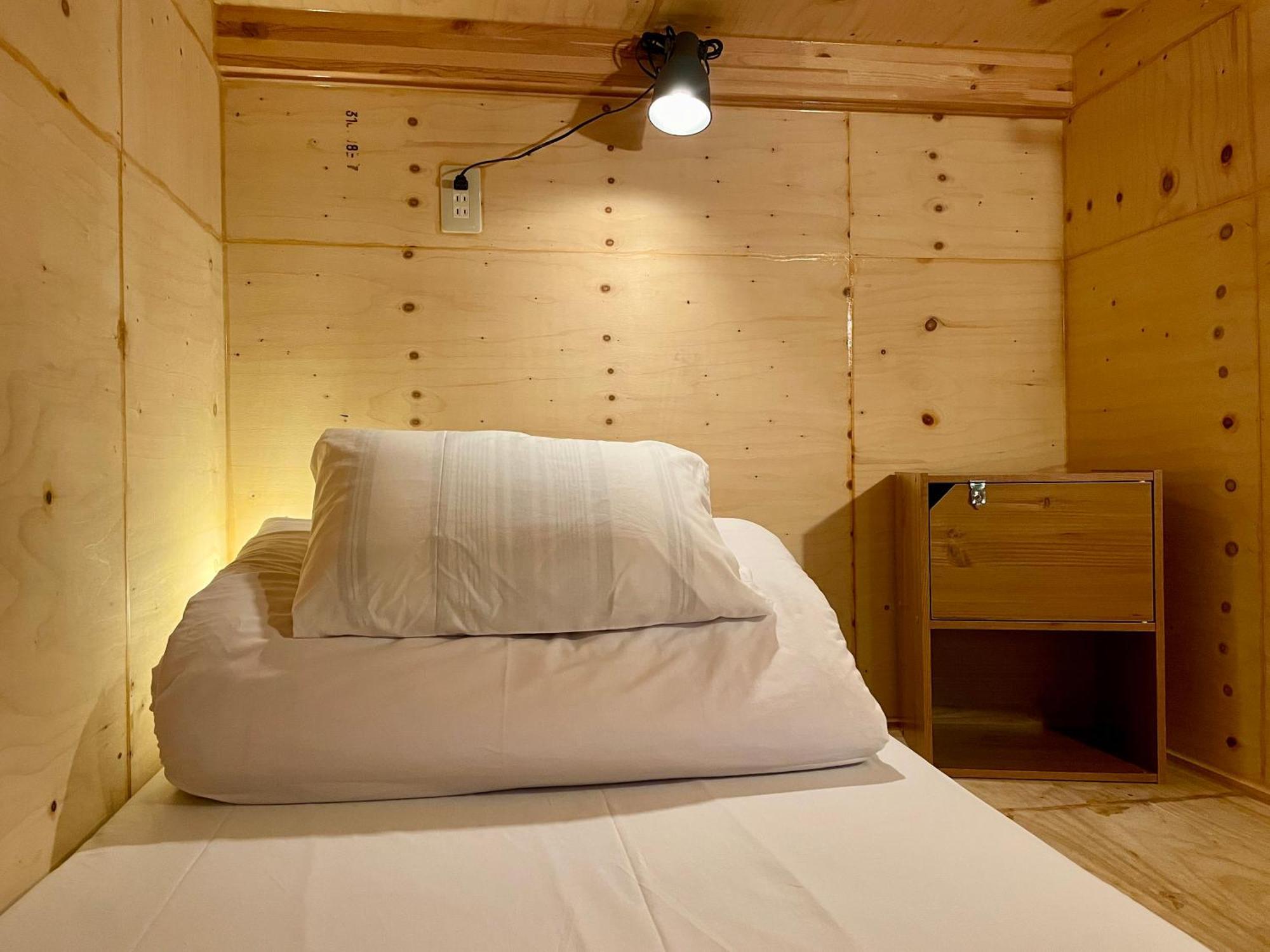 Bed 6-Bed Female Dormitory Room