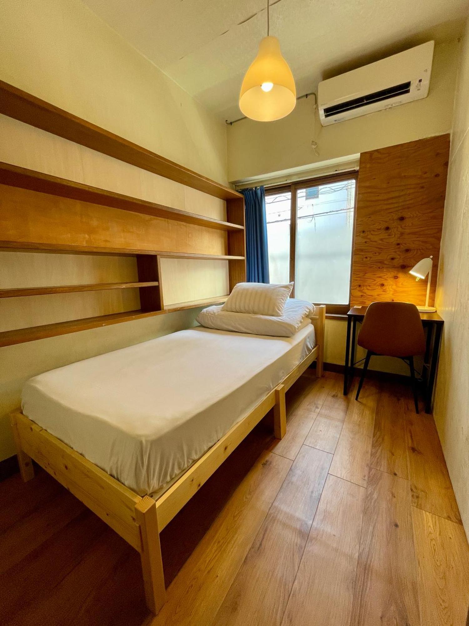 Single Room Shared Shower Toilet